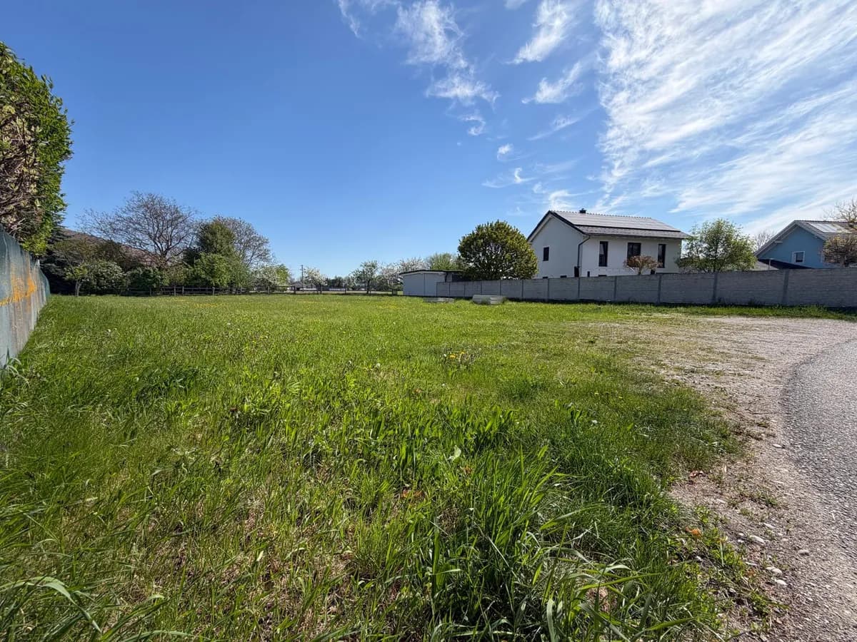 Grundstück kaufen in Wels-Land – 821 m²