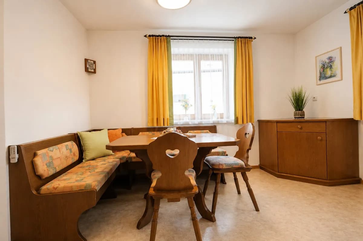 7-Zimmer-Gewerbeimmobilie kaufen in Kitzbühel – 237 m², € 1.649.000 – Bild 11 von 22