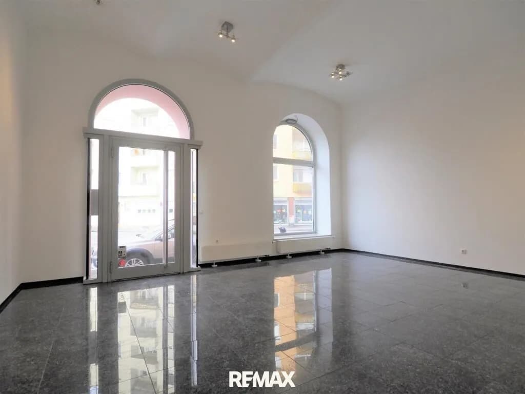 Gewerbeimmobilie mieten in Linz – 71 m², € 973