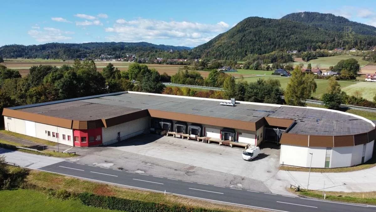 Gewerbeimmobilie mieten in Klagenfurt Land – 3 750 m²