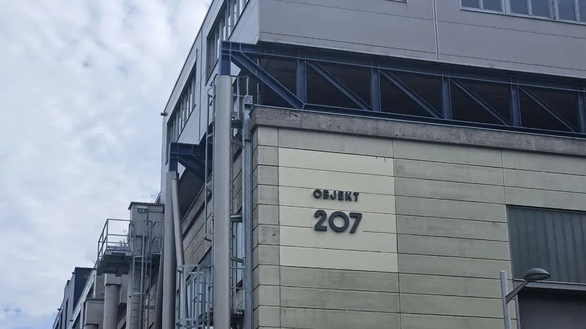 Gewerbeimmobilie mieten in Wien – 1 880 m², € 25.751 – Bild 2 von 12