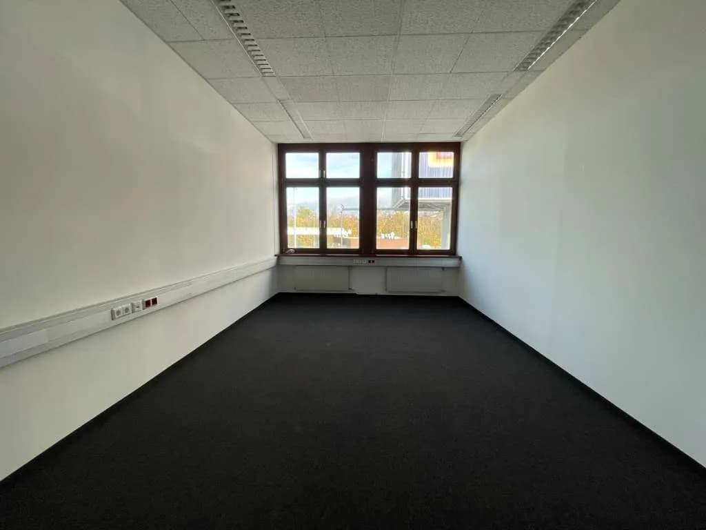 Gewerbeimmobilie mieten in Wien – 147 m², € 13 – Bild 12 von 14
