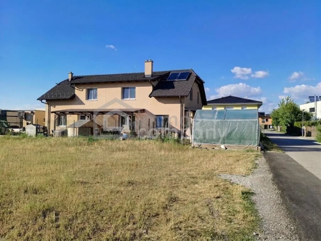 4-Zimmer-Haus kaufen in Wiener Neustadt – 113 m², € 496.000 – Bild 2 von 11