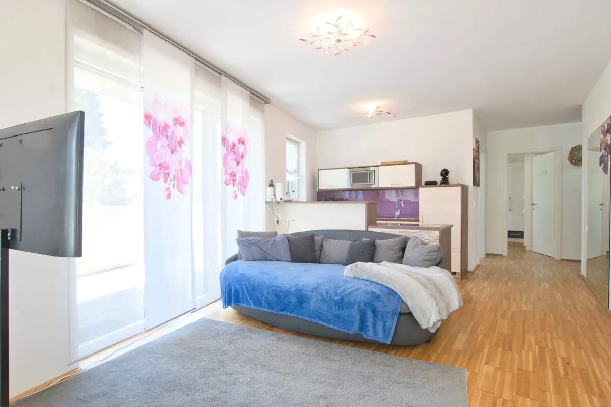 3-Zimmer-Wohnung mieten in Vöcklabruck – 68 m², € 999 – Bild 2 von 18