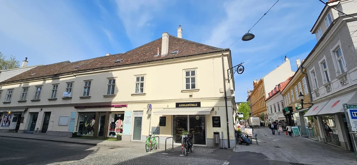 Gewerbeimmobilie kaufen in Baden – 561 m², € 1.800.000