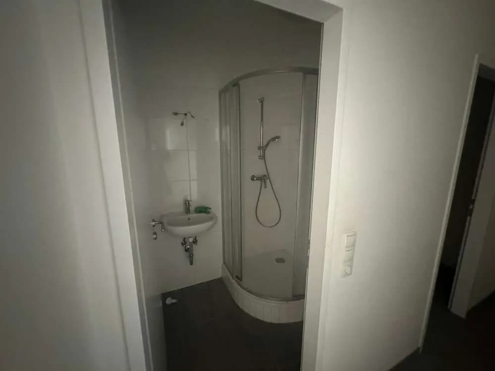 Gewerbeimmobilie mieten in Wien – 399 m², € 12 – Bild 11 von 16