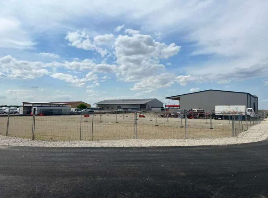 Gewerbeimmobilie mieten in Gänserndorf – 3 000 m², € 1 – Bild 7 von 10