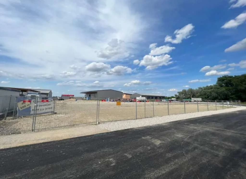 Gewerbeimmobilie mieten in Gänserndorf – 3 000 m², € 1 – Bild 10 von 10