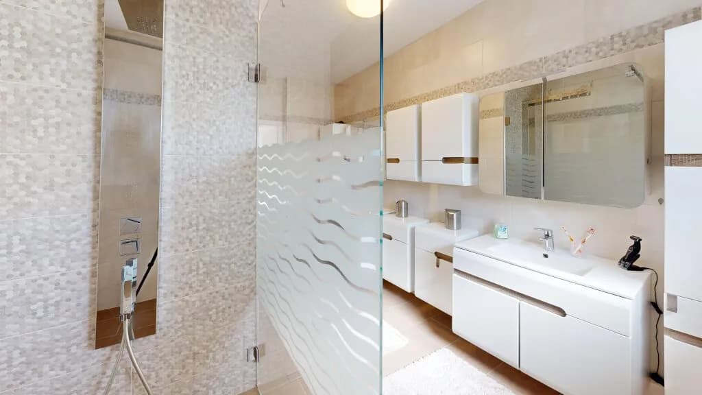 5-Zimmer-Haus kaufen in Wiener Neustadt Land – 215,16 m², € 879.000 – Bild 12 von 16