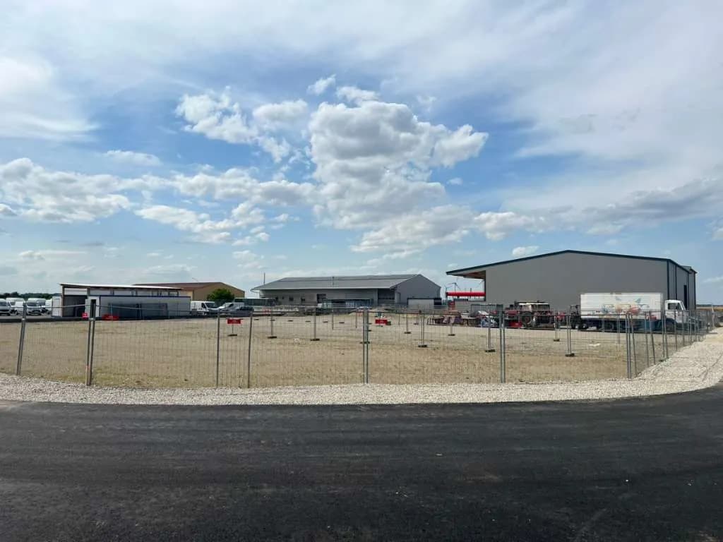 Immobilie mieten in Gänserndorf – 3 000 m², € 1 – Bild 7 von 10