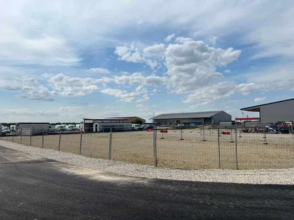 Immobilie mieten in Gänserndorf – 3 000 m², € 1 – Bild 9 von 10
