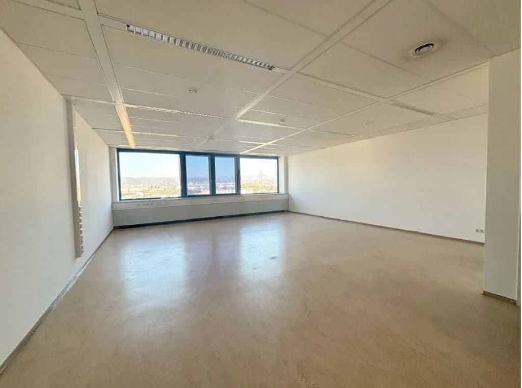 1-Zimmer-Gewerbeimmobilie mieten in Mödling – 72 m², € 983 – Bild 2 von 4
