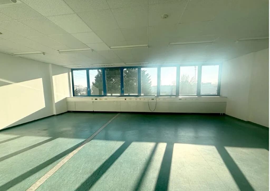 2-Zimmer-Gewerbeimmobilie mieten in Mödling – 75 m², € 972