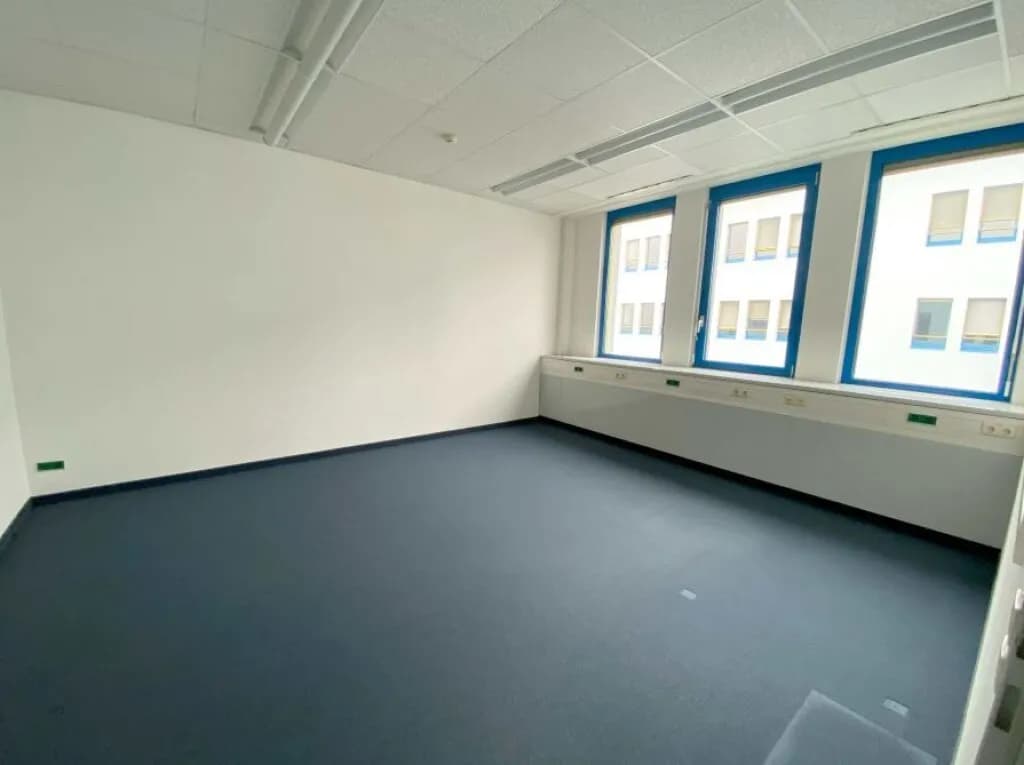 3-Zimmer-Gewerbeimmobilie mieten in Mödling – 101 m², € 1.328 – Bild 3 von 10