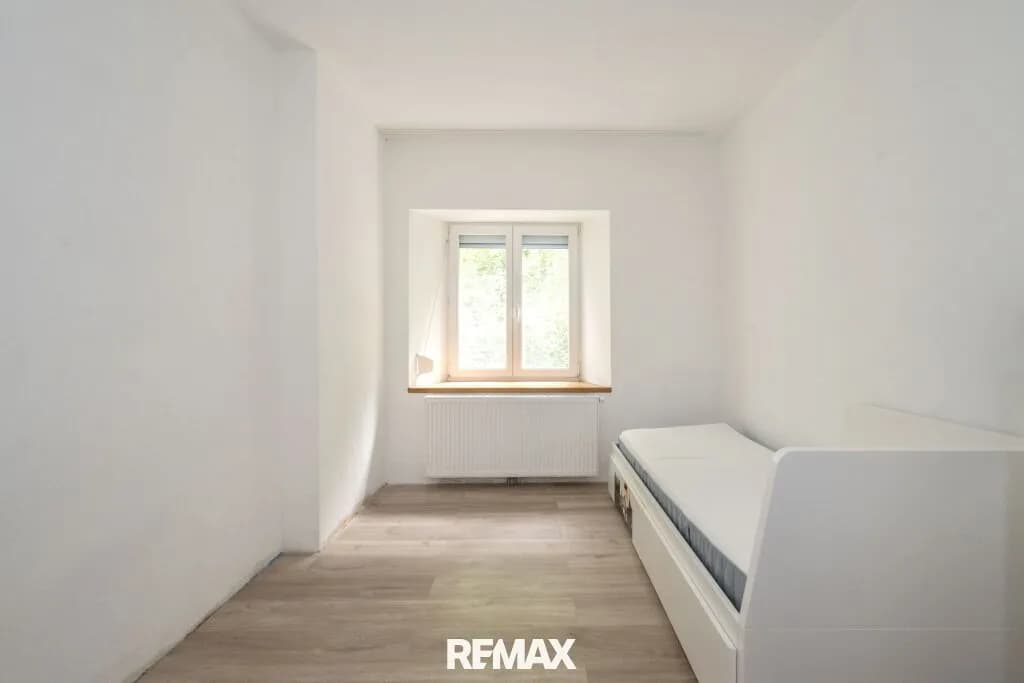 4-Zimmer-Wohnung kaufen in Steyr – 99,27 m², € 188.000 – Bild 8 von 12