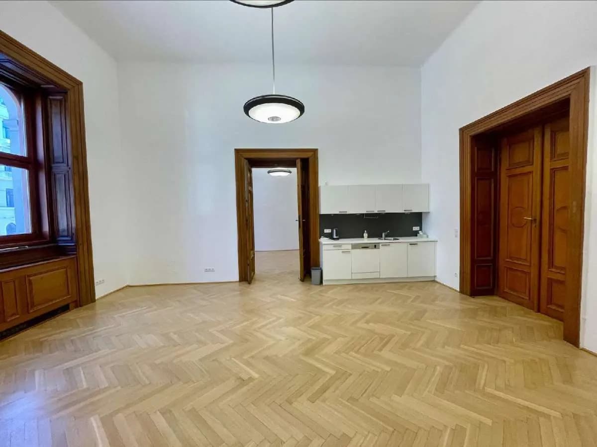 4-Zimmer-Gewerbeimmobilie mieten in Wien – 137 m², € 3.316 – Bild 3 von 12