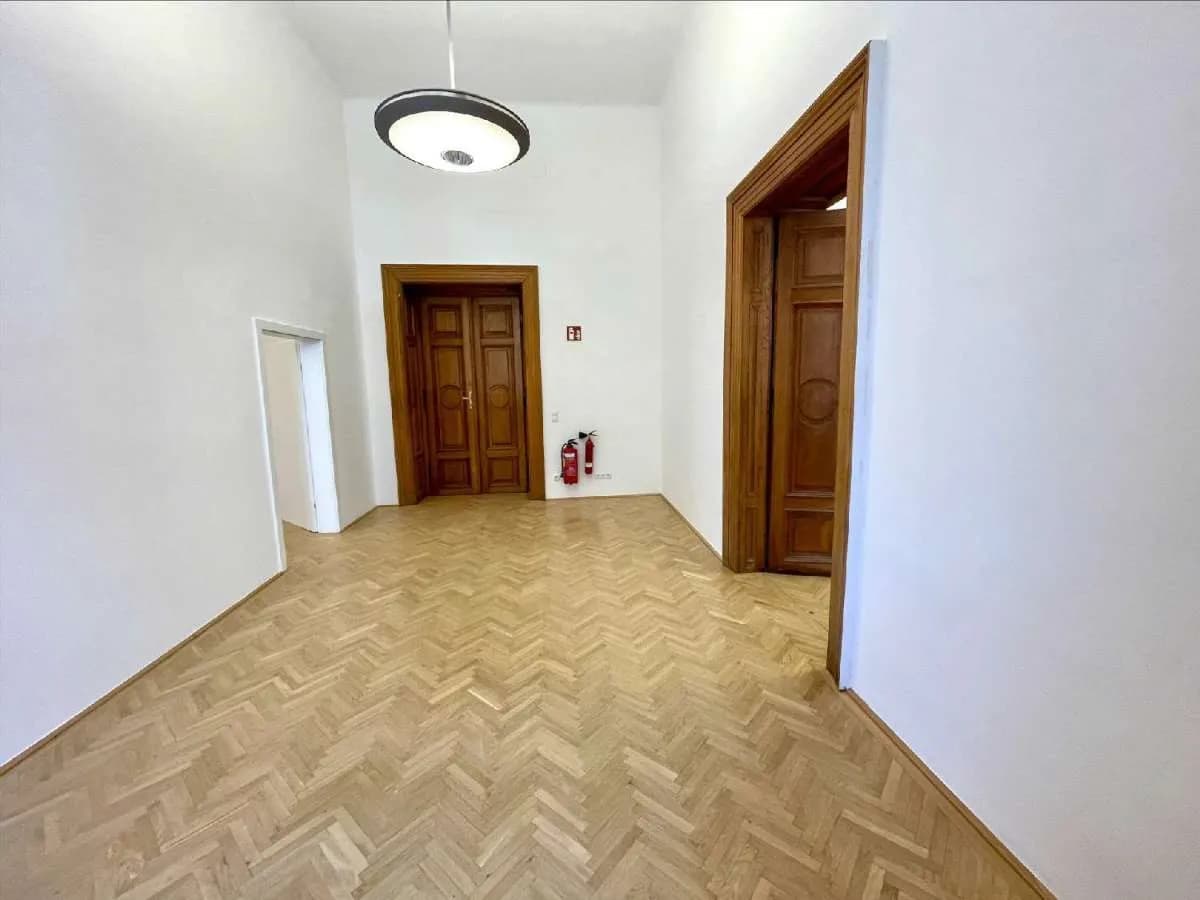 4-Zimmer-Gewerbeimmobilie mieten in Wien – 137 m², € 3.316 – Bild 7 von 12