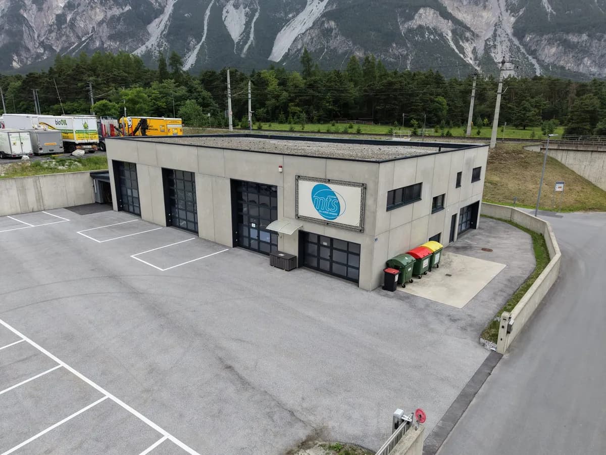 Gewerbeimmobilie kaufen in Imst – 1 500 m²
