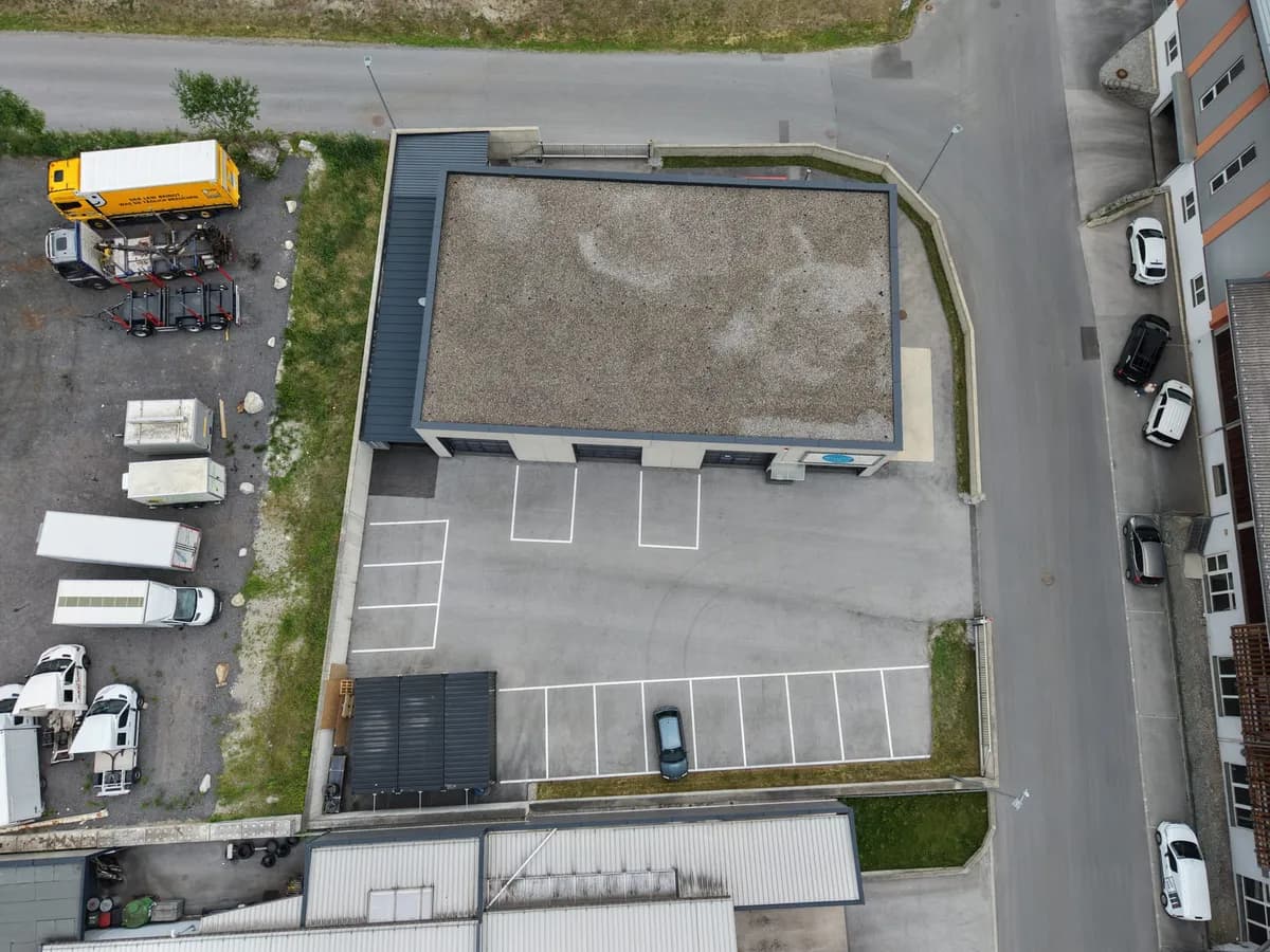 Gewerbeimmobilie kaufen in Imst – 1 500 m² – Bild 8 von 11