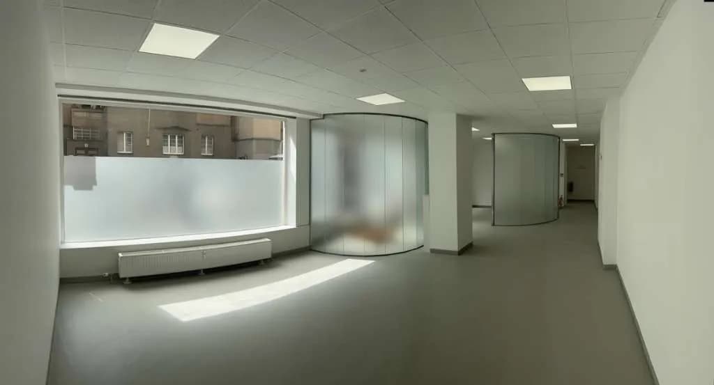 Gewerbeimmobilie mieten in Wien – 230 m², € 3.864
