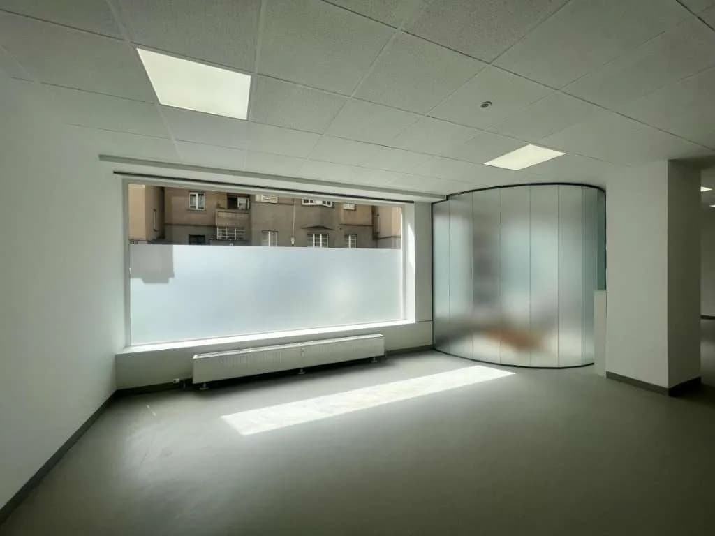 Gewerbeimmobilie mieten in Wien – 230 m², € 3.864 – Bild 7 von 8