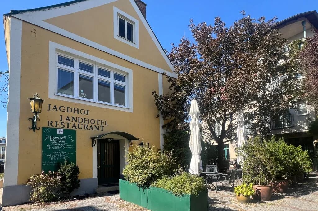 Gewerbeimmobilie kaufen in Mödling – 1 530 m² – Bild 3 von 35