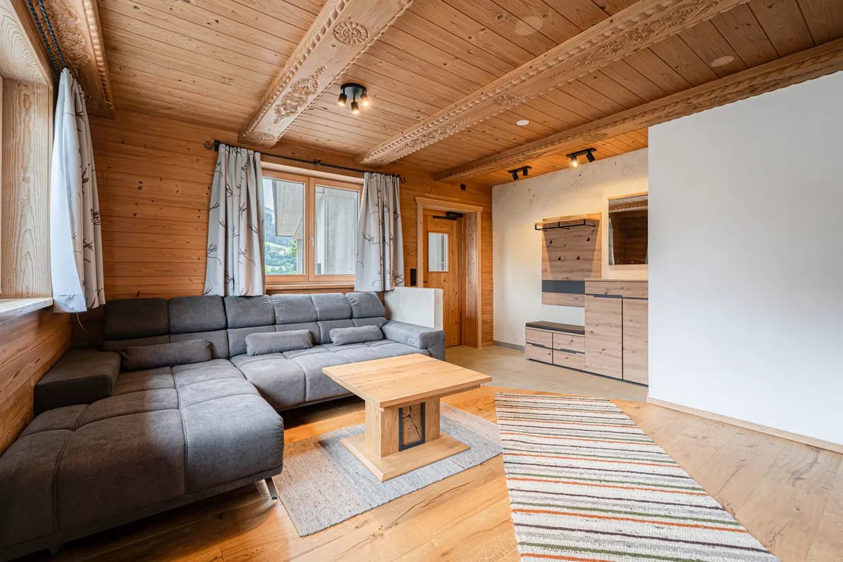 3-Zimmer-Wohnung mieten in Kitzbühel – 60 m², € 1.650 – Bild 2 von 9