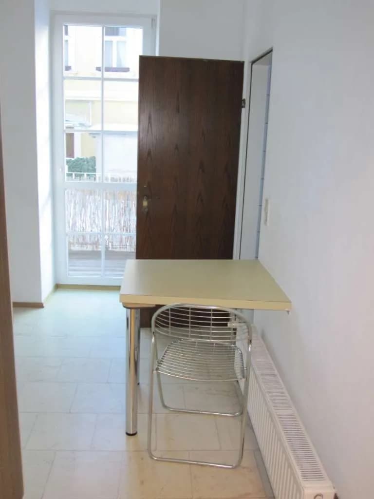 1-Zimmer-Wohnung mieten in Klagenfurt – 34 m², € 429 – Bild 8 von 11
