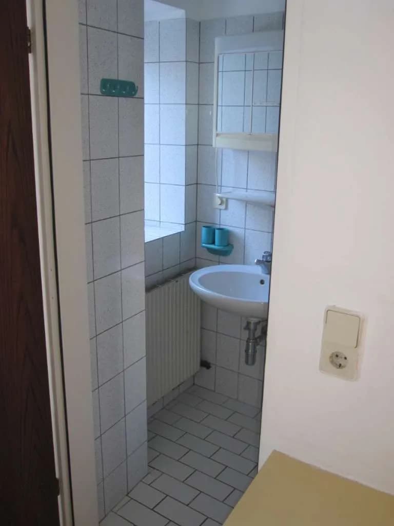 1-Zimmer-Wohnung mieten in Klagenfurt – 34 m², € 429 – Bild 10 von 11