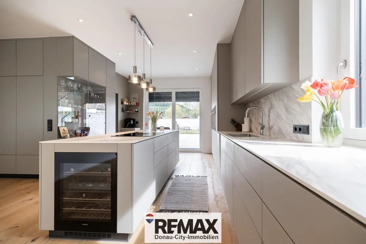 5-Zimmer-Haus kaufen in Baden – 300 m², € 1.490.000 – Bild 2 von 45