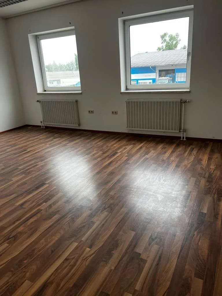 Gewerbeimmobilie mieten in Linz – 360 m², € 2.790 – Bild 2 von 7