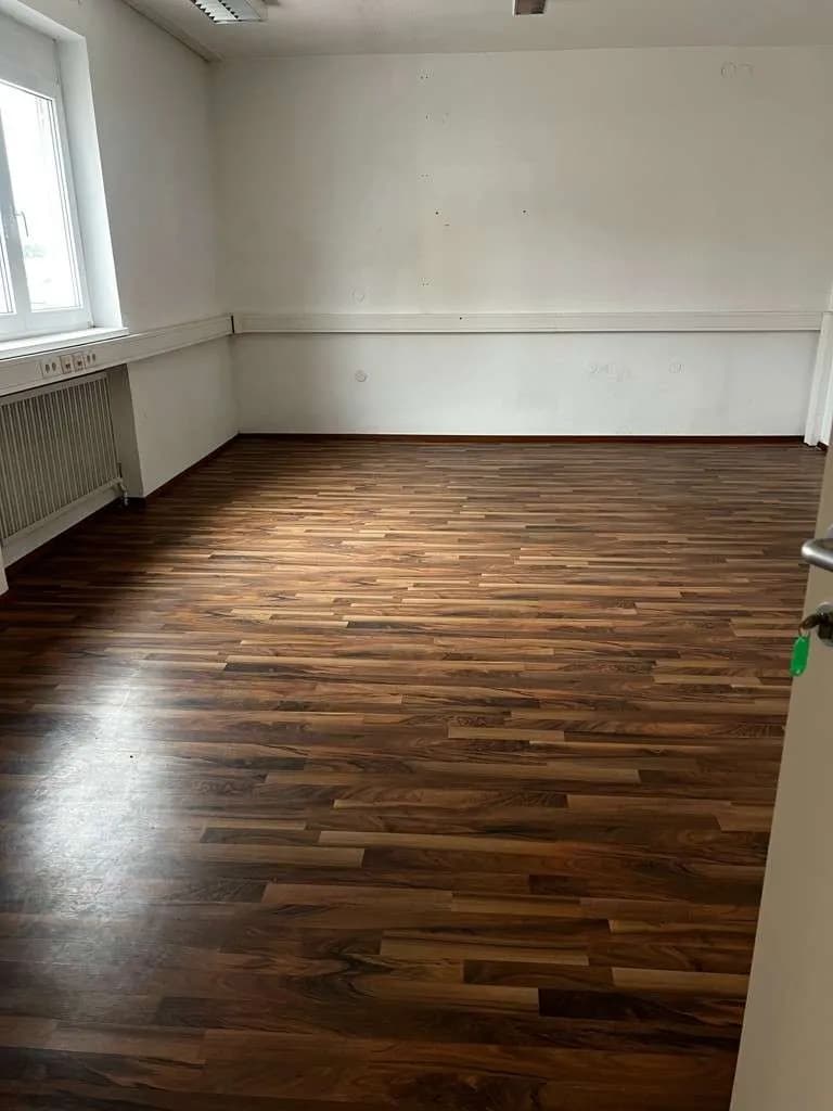 Gewerbeimmobilie mieten in Linz – 360 m², € 2.790 – Bild 3 von 7