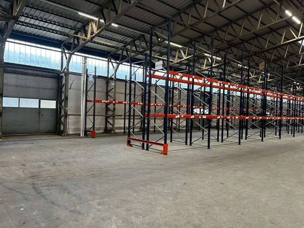 Gewerbeimmobilie mieten in Linz – 1 475 m², € 9.366 – Bild 2 von 11