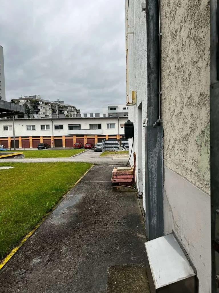 Gewerbeimmobilie mieten in Linz – 1 475 m², € 9.366 – Bild 10 von 11