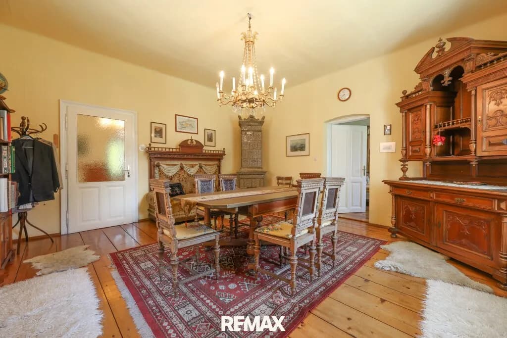 6-Zimmer-Haus kaufen in Liezen – 200 m², € 299.000 – Bild 2 von 9