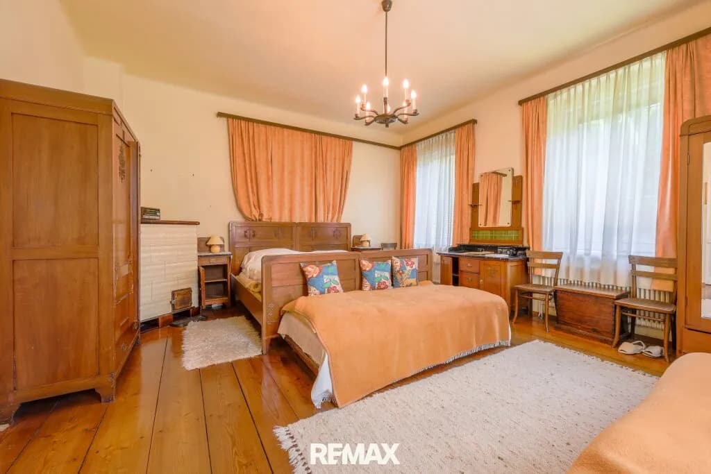 6-Zimmer-Haus kaufen in Liezen – 200 m², € 299.000 – Bild 7 von 9