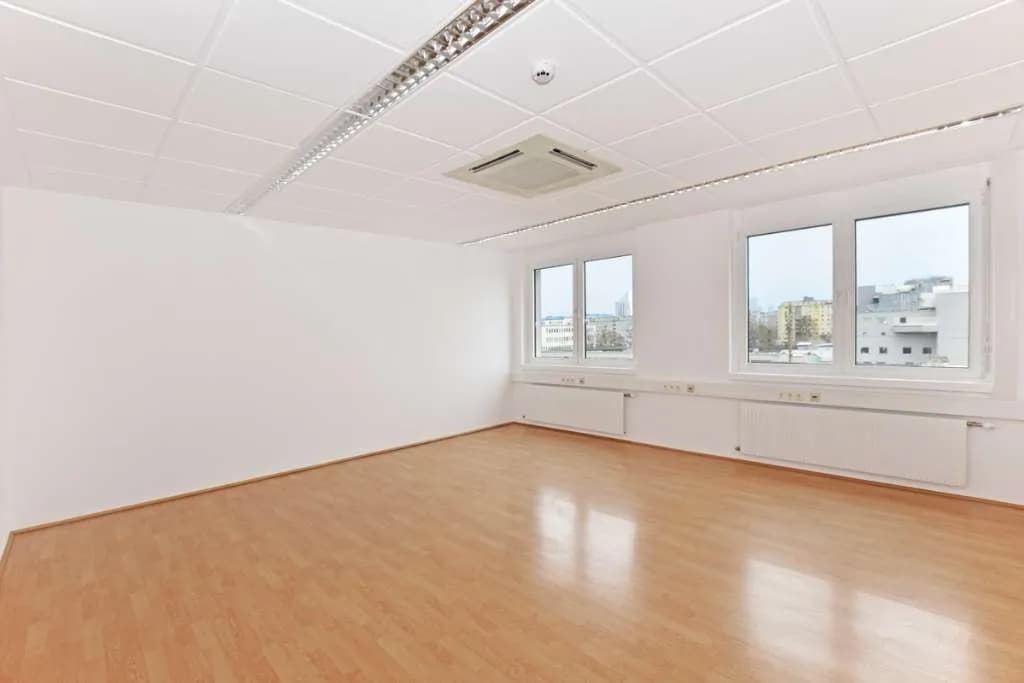 Gewerbeimmobilie mieten in Wien – 310 m², € 14 – Bild 2 von 10