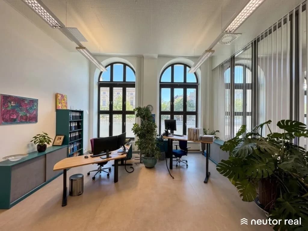 6-Zimmer-Gewerbeimmobilie mieten in Sankt Pölten – 245 m², € 3.730 – Bild 1 von 18