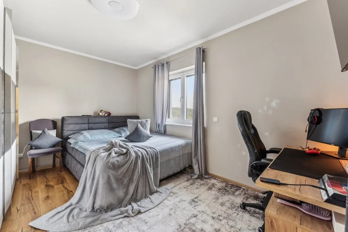4-Zimmer-Haus kaufen in Vöcklabruck – 180 m², € 775.000 – Bild 13 von 22