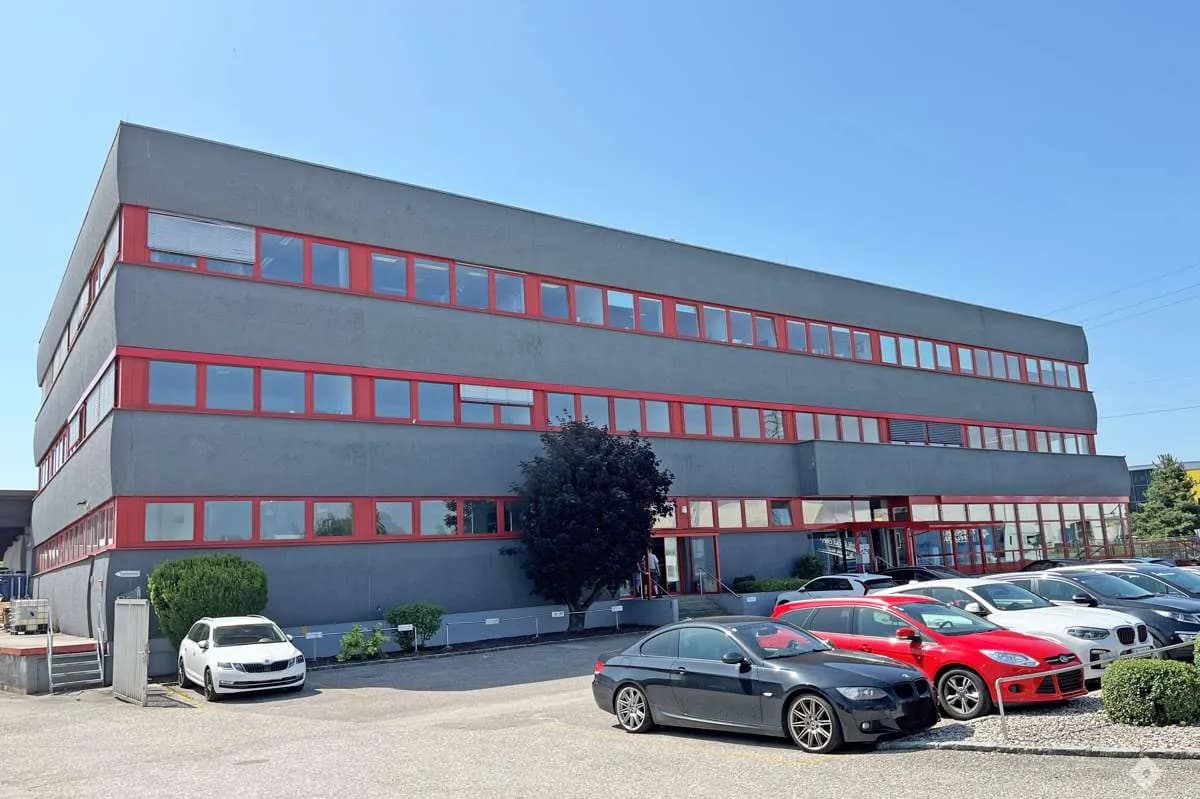 Gewerbeimmobilie mieten in Linz Land – 488 m², € 4.170 – Bild 2 von 8