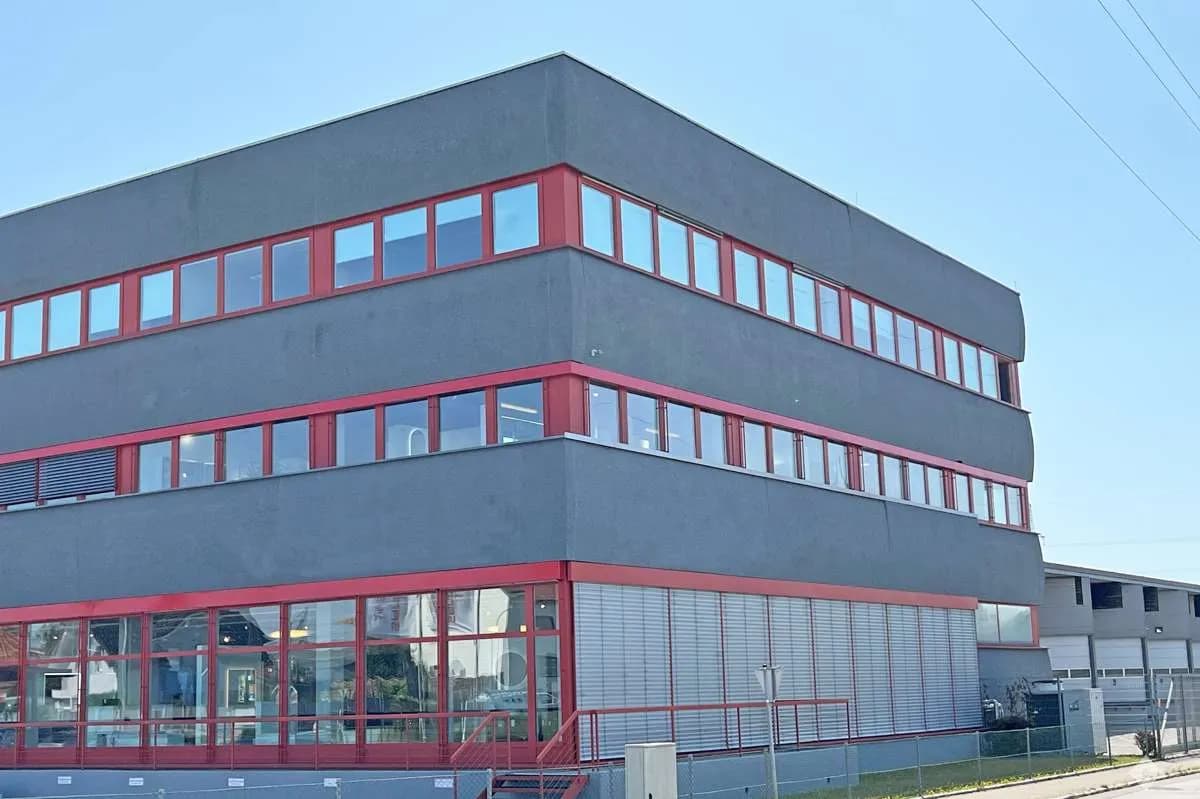 Gewerbeimmobilie mieten in Linz Land – 488 m², € 4.170 – Bild 3 von 8