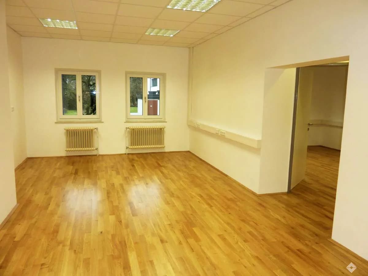 Gewerbeimmobilie mieten in Salzburg Stadt – 158 m², € 2.012 – Bild 2 von 5