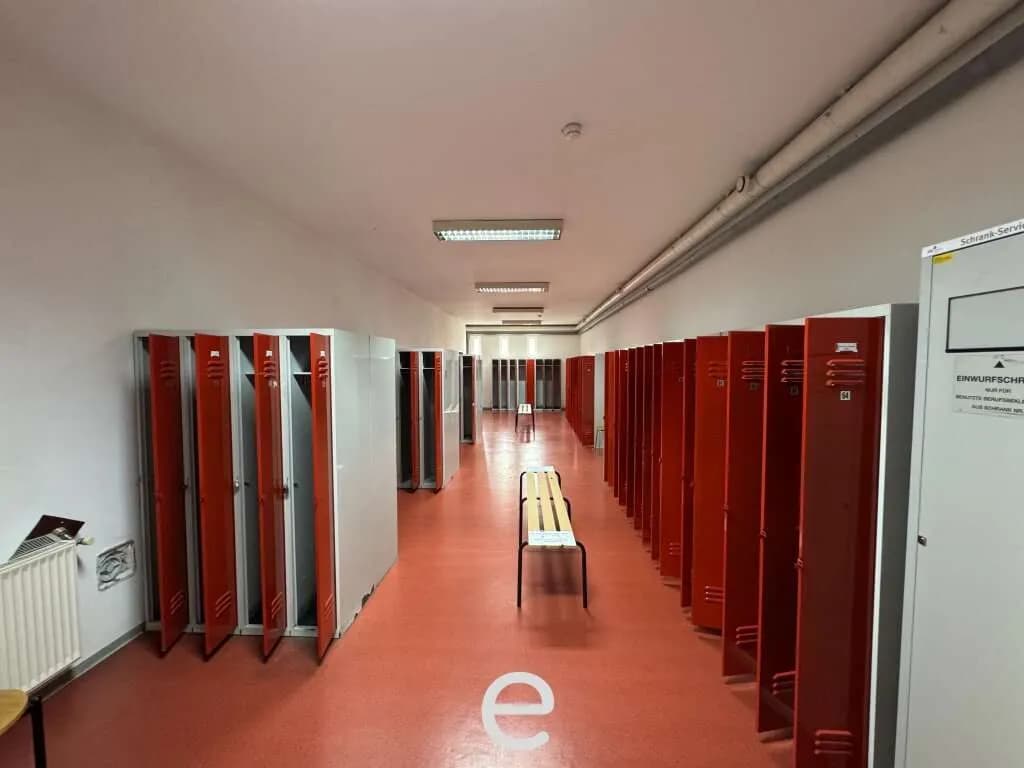 Gewerbeimmobilie mieten in Vöcklabruck – 3 295 m² – Bild 12 von 15