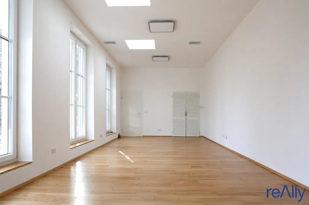 Gewerbeimmobilie kaufen in Wien – 272,82 m², € 1.199.000 – Bild 3 von 17