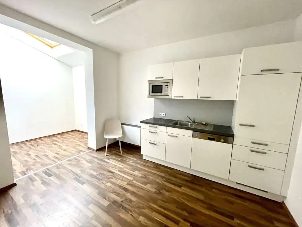 4-Zimmer-Gewerbeimmobilie mieten in Neusiedl am See – 125 m², € 1.850 – Bild 4 von 13