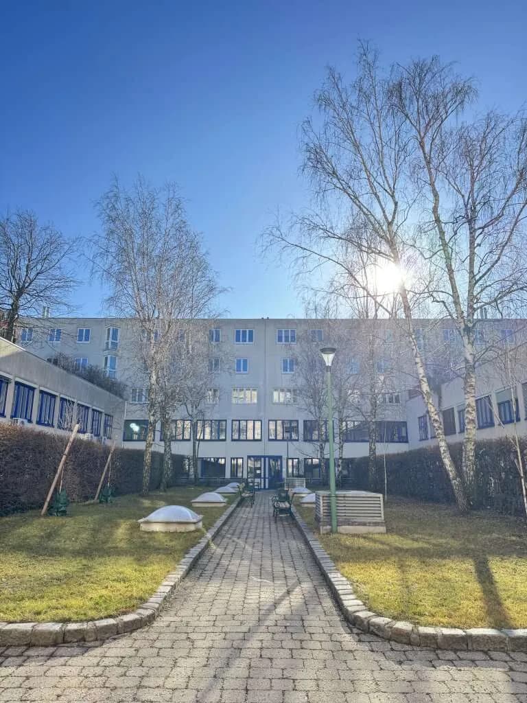 Gewerbeimmobilie mieten in Wien – 2 055 m², € 15.710 – Bild 2 von 33