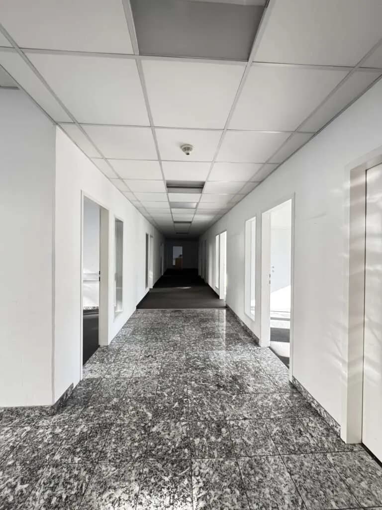 Gewerbeimmobilie mieten in Wien – 2 055 m², € 15.710 – Bild 4 von 33
