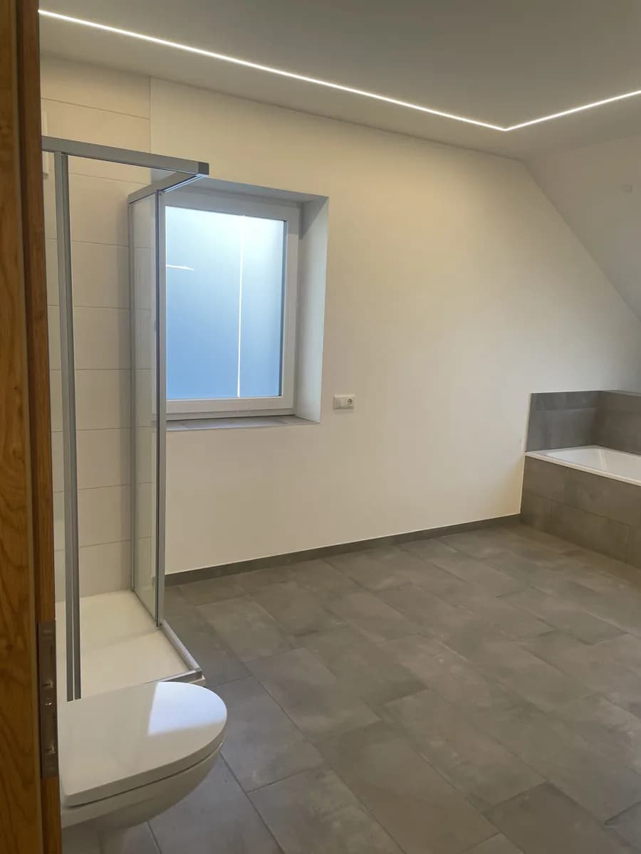 3-Zimmer-Wohnung mieten in Vöcklabruck – 118 m², € 1.340 – Bild 5 von 43
