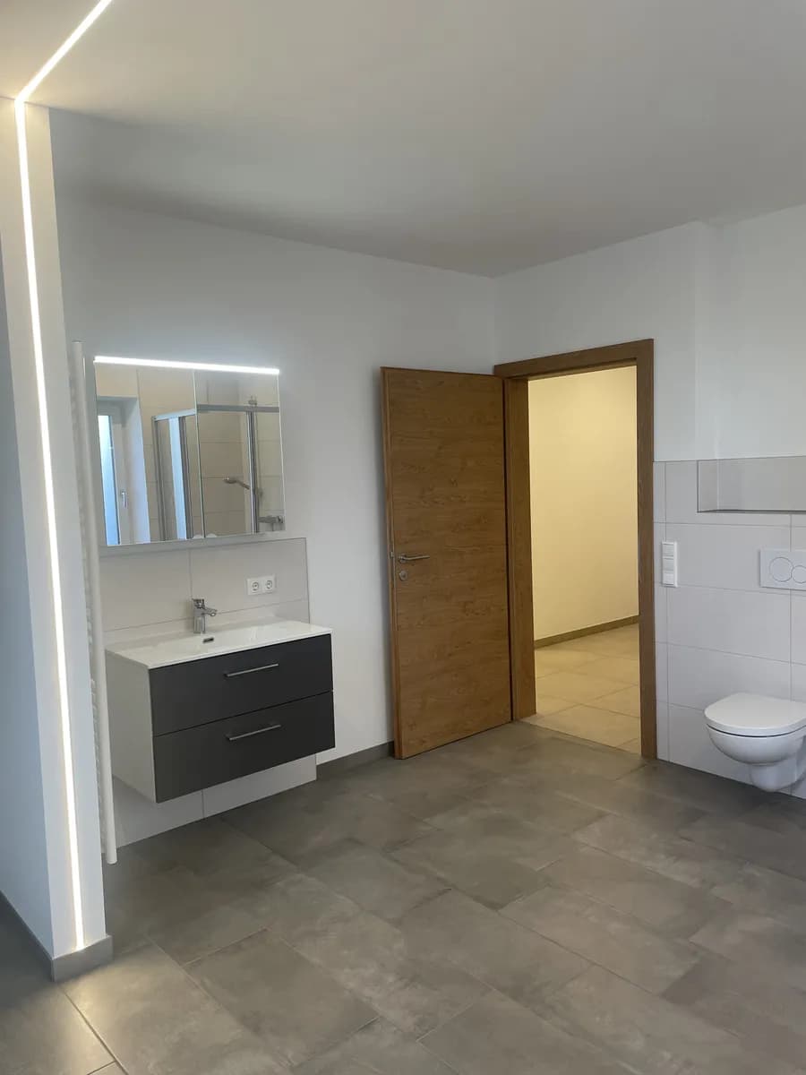 3-Zimmer-Wohnung mieten in Vöcklabruck – 118 m², € 1.340 – Bild 9 von 43