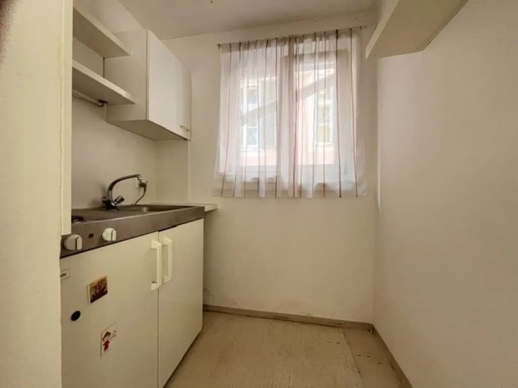 1-Zimmer-Wohnung mieten in Graz – 17 m², € 327 – Bild 1 von 4